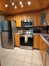 400 Fern St, Unit 1-c in Jupiter, FL - Foto de edificio - Building Photo