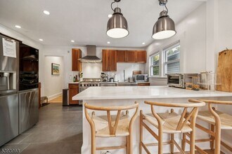 21 Central Ave in Montclair, NJ - Building Photo - Building Photo