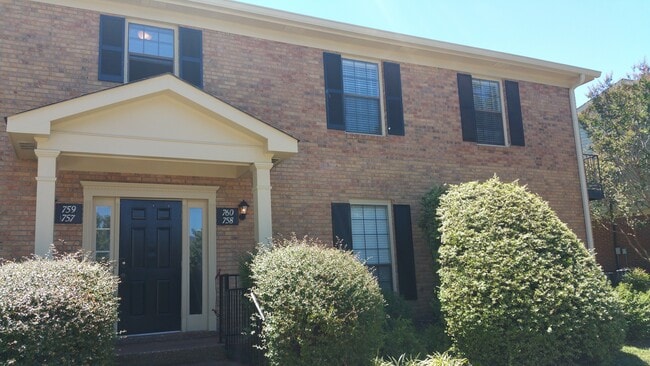 property at 760 Fox Ridge Dr