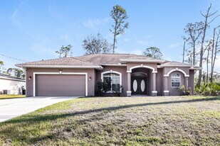 7452 Battalla Rd in North Port, FL - Building Photo