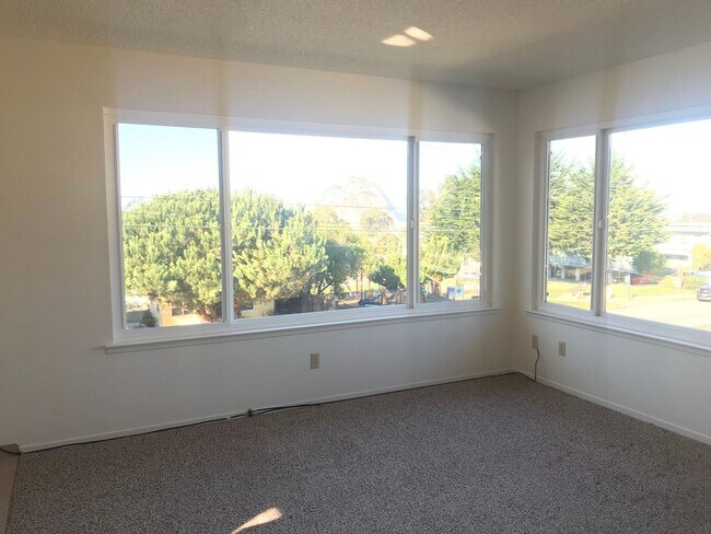 454 Shasta Ave in Morro Bay, CA - Building Photo - Building Photo