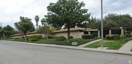 Cambridge in Claremont, CA - Building Photo - Building Photo
