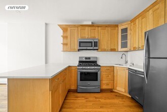 480 7th Ave in Brooklyn, NY - Building Photo - Building Photo