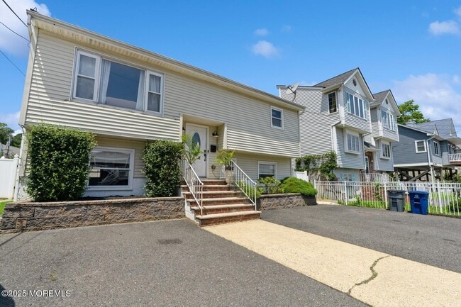 property at 52 Atlantic St