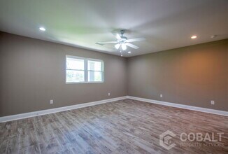 2331 Peachwood Cir NE in Atlanta, GA - Building Photo - Building Photo