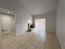 8034 Antoine Dr in Houston, TX - Building Photo
