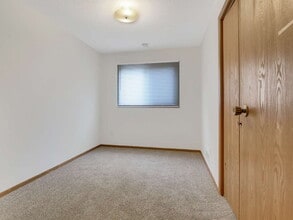 6534 Central Ave NE in Minneapolis, MN - Building Photo - Building Photo