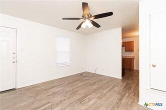 2018 Cedarhill Dr in Killeen, TX - Building Photo - Building Photo