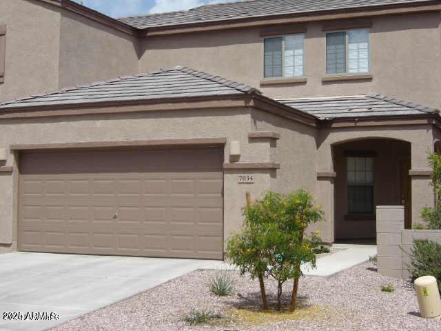 7034 W Mercer Ln in Peoria, AZ - Foto de edificio