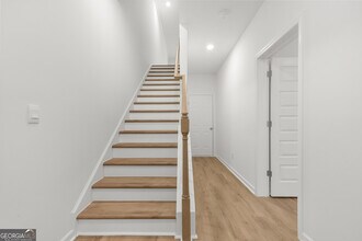 1309 Lakota Pl in Atlanta, GA - Building Photo - Building Photo