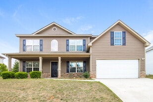 525 McGiboney Ln in Covington, GA - Building Photo