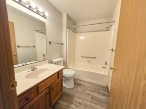 Marion Park II in Sioux Falls, SD - Building Photo - Building Photo