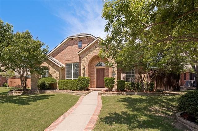 property at 2228 Coldwater Ln