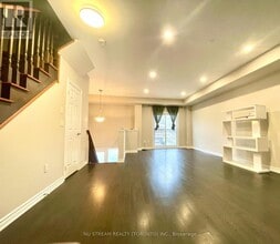 67 Antibes Dr in Toronto, ON - Building Photo - Building Photo