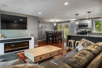 10 Dale St in Peabody, MA - Building Photo - Building Photo