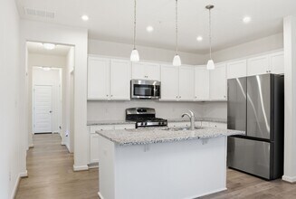 1521 Redoubt Rd in Williamsburg, VA - Building Photo - Building Photo
