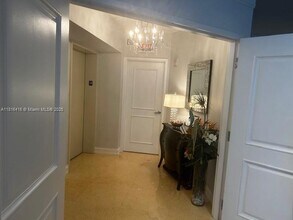 3101 S Ocean Dr, Unit 1404 in Hollywood, FL - Building Photo - Building Photo