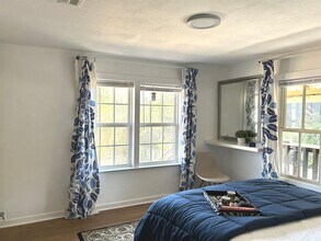 613 Brentwood St in Austin, TX - Building Photo - Building Photo