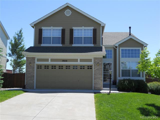 19050 E Crestridge Cir in Aurora, CO - Building Photo