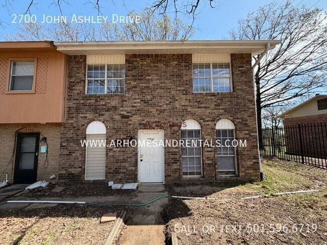 property at 2700 John Ashley Dr