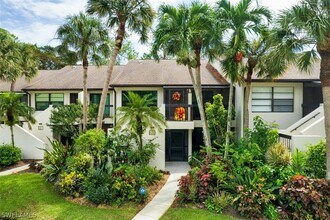 1798 Kings Lake Blvd in Naples, FL - Building Photo - Building Photo