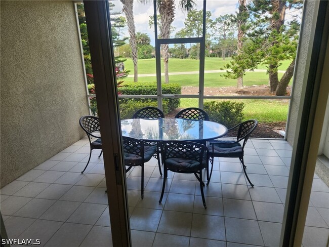 8085 Celeste Dr in Naples, FL - Building Photo - Building Photo