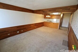 5122 Likini St in Honolulu, HI - Building Photo - Building Photo