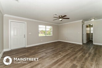 1421 NE 7th Ave in Cape Coral, FL - Building Photo - Building Photo