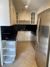 521 SW 93rd Ct in Miami, FL - Building Photo - Building Photo