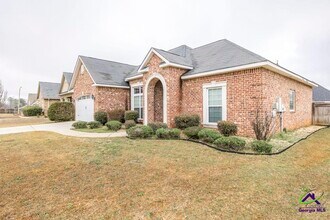 103 Rushmore Pl in Kathleen, GA - Building Photo - Building Photo