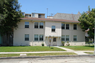 909 S Gramercy Dr Apartments