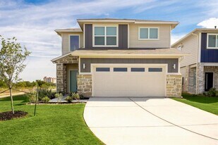 140 New Hvn St in San Marcos, TX - Building Photo