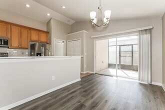 11710 Mango Cross Ct in Seffner, FL - Building Photo - Building Photo