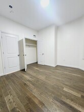 77 Oak St, Unit 3 in Jersey City, NJ - Building Photo - Building Photo