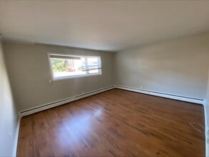 28 Newman St in Saint John, NB - Building Photo - Building Photo