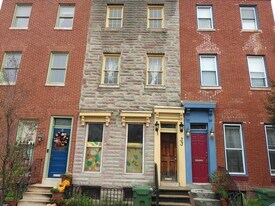 33 S Calhoun St in Baltimore, MD - Building Photo