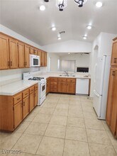 5017 Vista Loma Way in North Las Vegas, NV - Building Photo - Building Photo