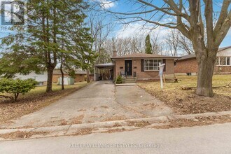 156 Paperbirch Crescent in London, ON - Building Photo - Building Photo