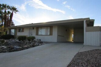 43511 Illinois Ave in Palm Desert, CA - Building Photo - Building Photo