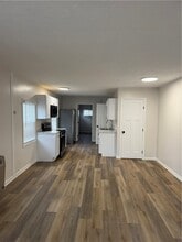 202 E High St in Painted Post, NY - Building Photo - Building Photo