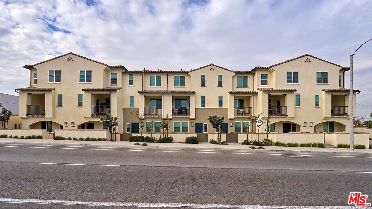 14168 Bay St in La Mirada, CA - Building Photo