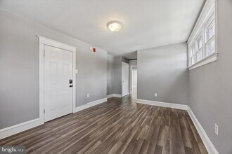1873 E Tulpehocken St in Philadelphia, PA - Building Photo - Building Photo