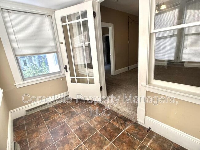 806 John Farry Pl in Albert Lea, MN - Building Photo - Building Photo