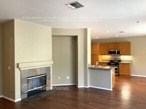 928 Glendora Dr in Oceanside, CA - Building Photo - Building Photo