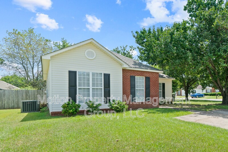 202 Norman Ln in Warner Robins, GA - Building Photo