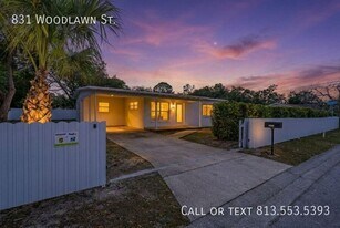 831 Woodlawn St in Clearwater, FL - Building Photo
