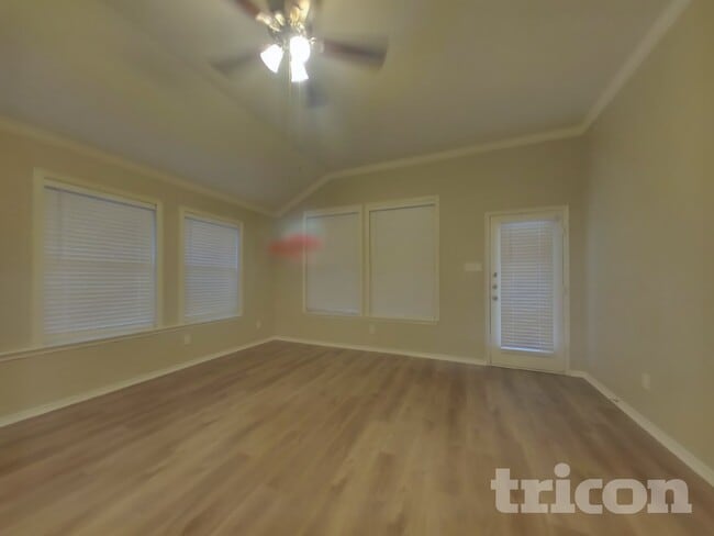 13201 Fencerow Rd in Fort Worth, TX - Building Photo - Building Photo