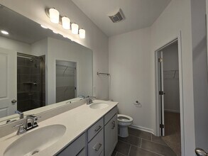 5140 Pace Pk Cir in Columbia, TN - Foto de edificio - Building Photo