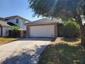 3413 Rob Roy St in Seguin, TX - Building Photo