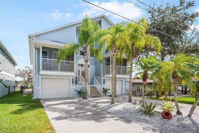 5568 Frances Ave in New Port Richey, FL - Building Photo - Building Photo